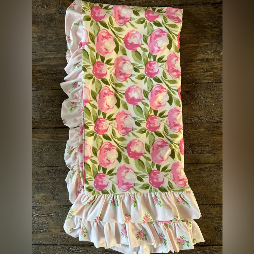 Sweet Honey peony blanket